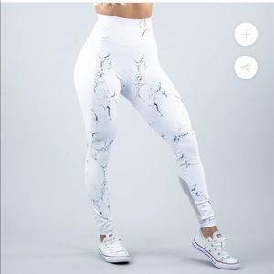 BuffBunny White Marble Leggings🌸